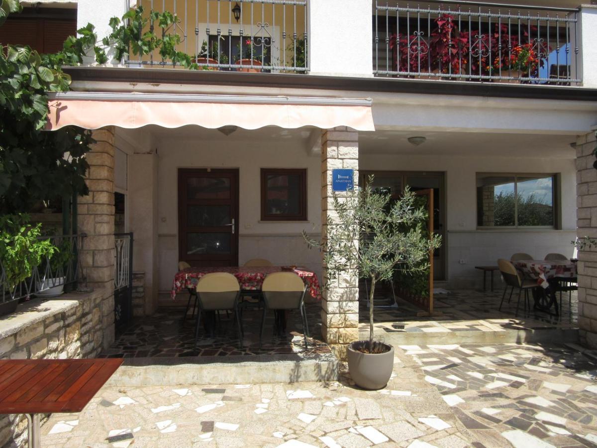 Haus Roko Apartment Rovinj Exterior foto