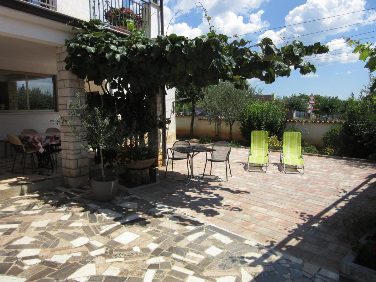 Haus Roko Apartment Rovinj Exterior foto