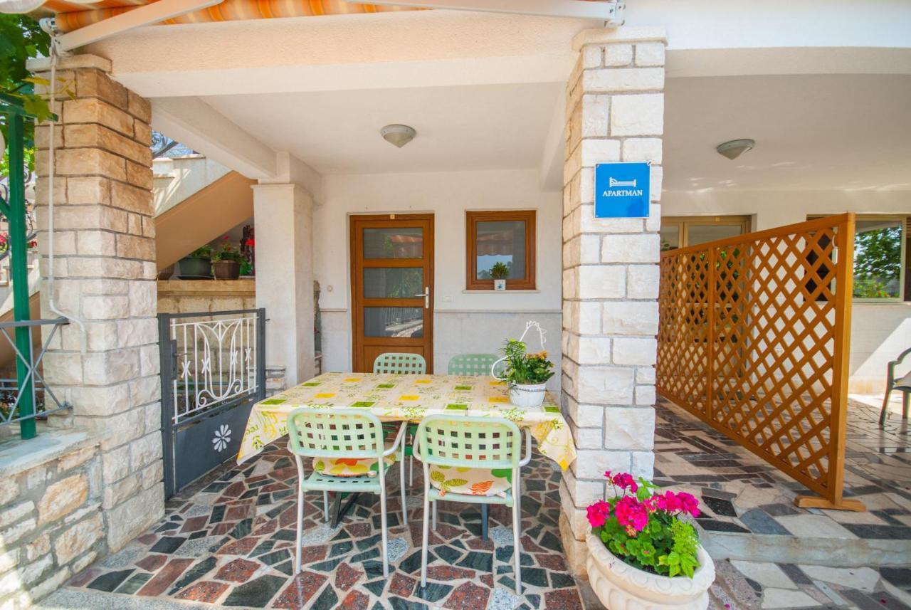 Haus Roko Apartment Rovinj Exterior foto