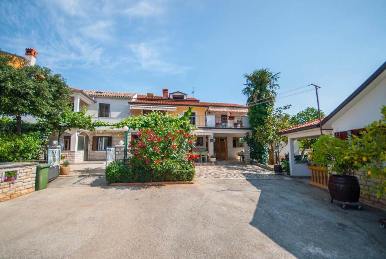 Haus Roko Apartment Rovinj Exterior foto