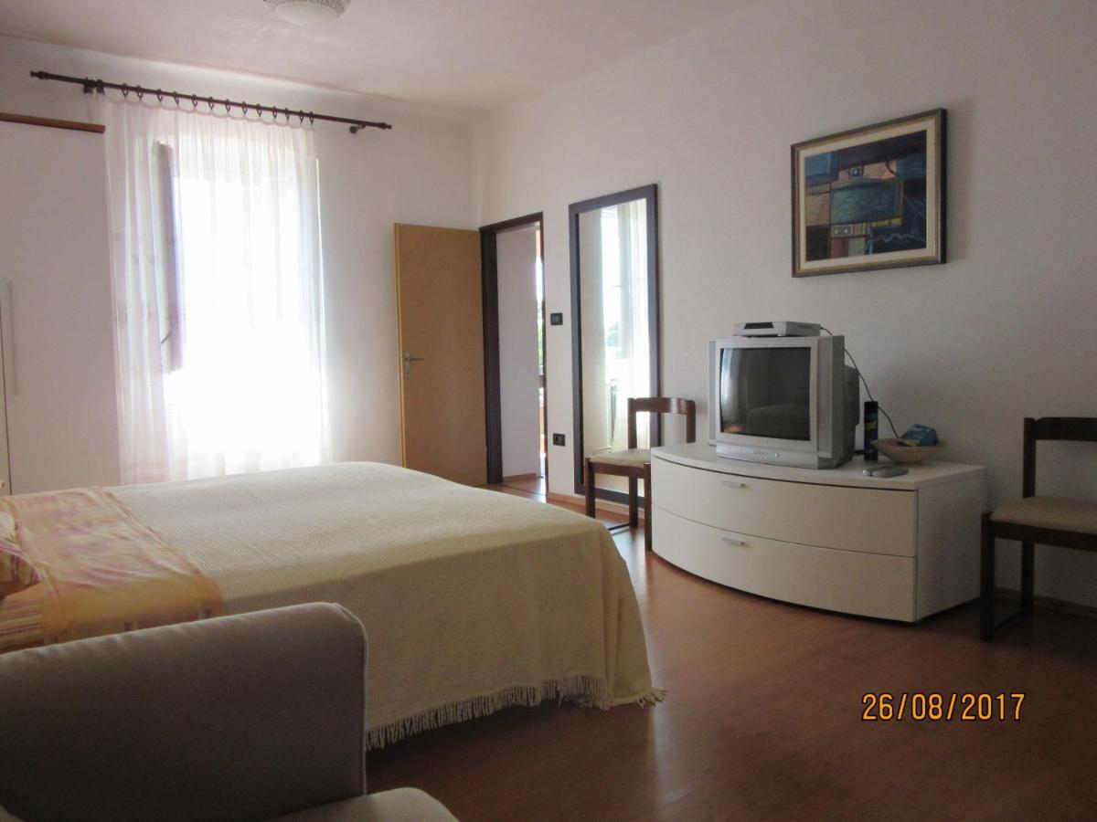 Haus Roko Apartment Rovinj Exterior foto