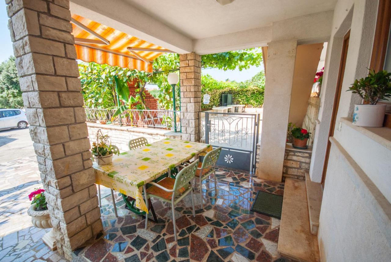 Haus Roko Apartment Rovinj Exterior foto