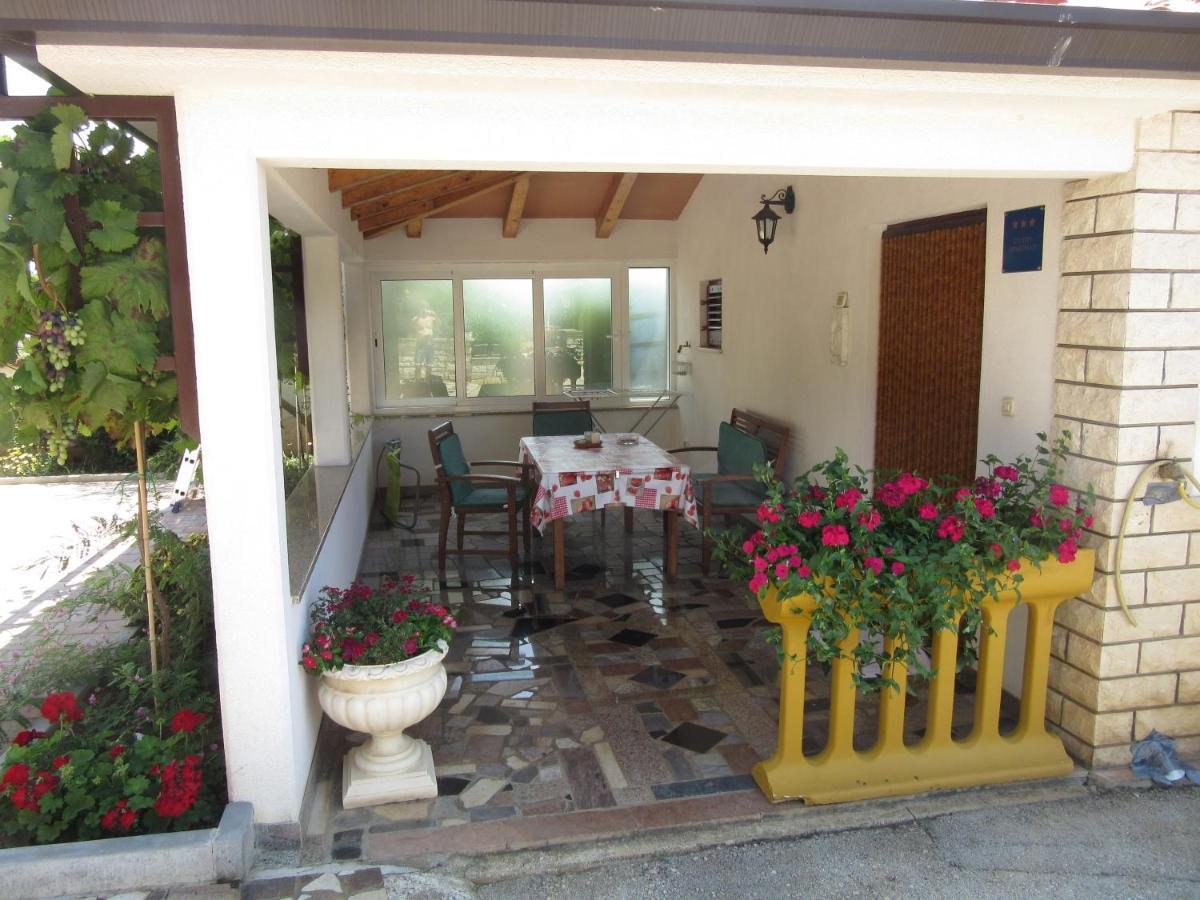 Haus Roko Apartment Rovinj Exterior foto